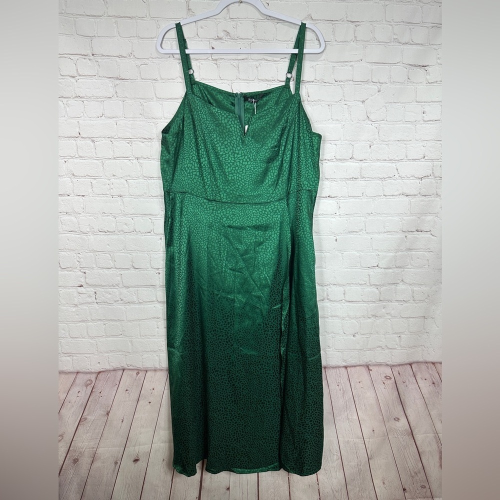 Bloomchic Green Satin Midi Slip Faux Wrap Dress Pockets, Sz 14. NWT